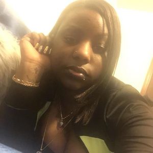 Meet your Posher, Wyteria